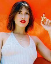 Jeanne Damas Style and Biography