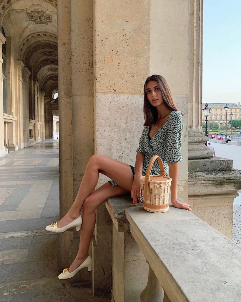 50 Chic French Fashion Influencers to Follow for French Style