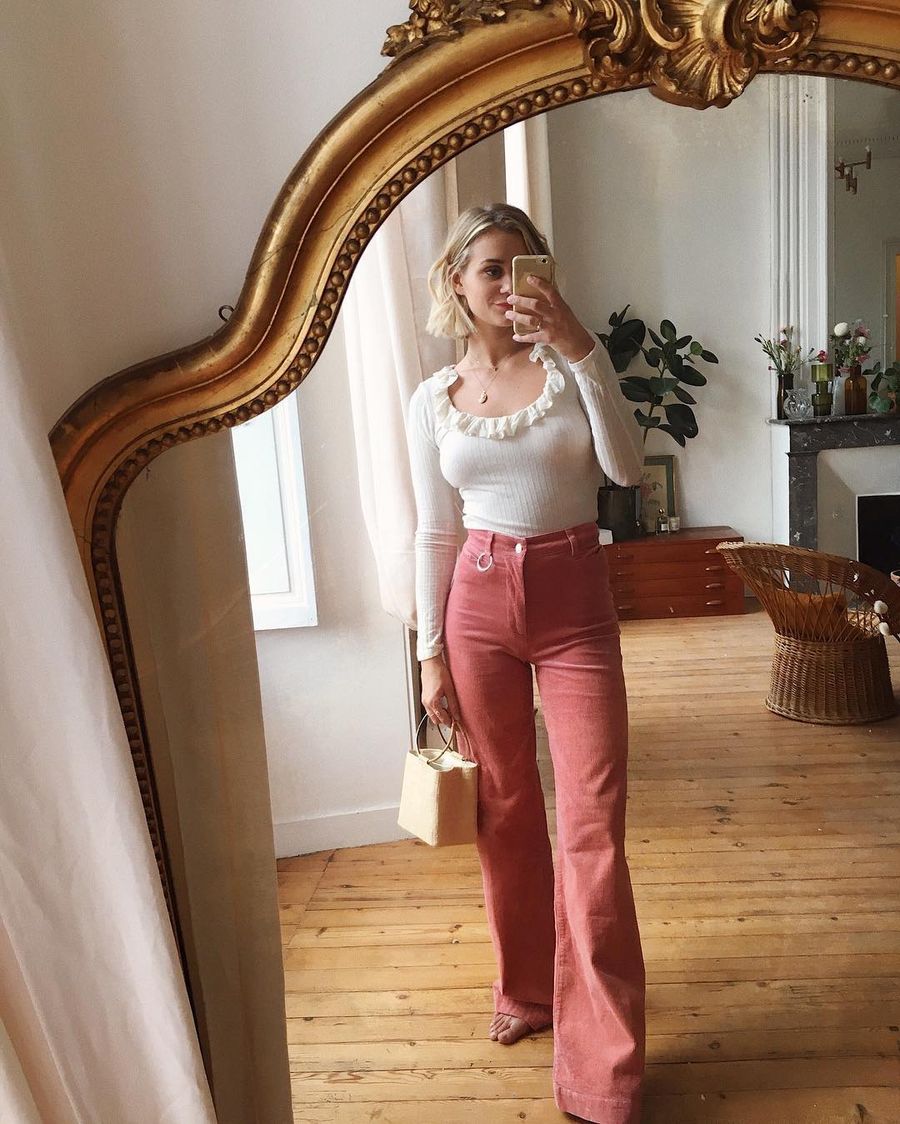 Pink pants and cream ivory top on Anne Laure Mais French Girl Spring style ideas