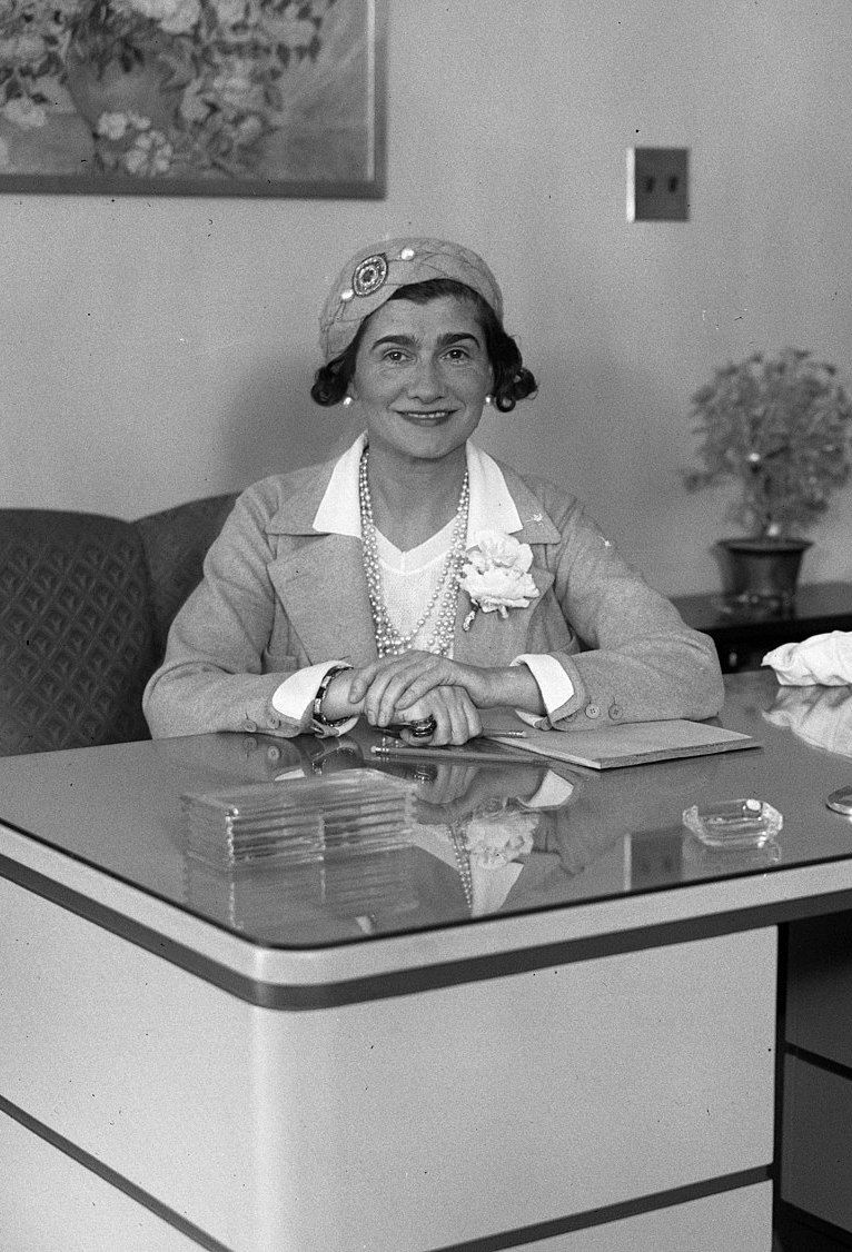 Coco Chanel in Los Angeles, 1931 French Fashion Designers