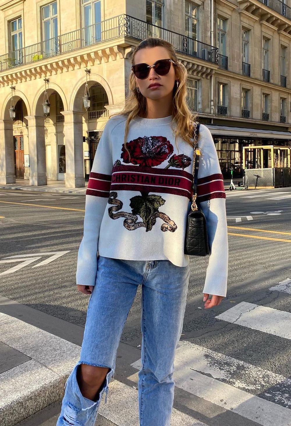 Parisian winter style cozy dior sweater chloelecareux