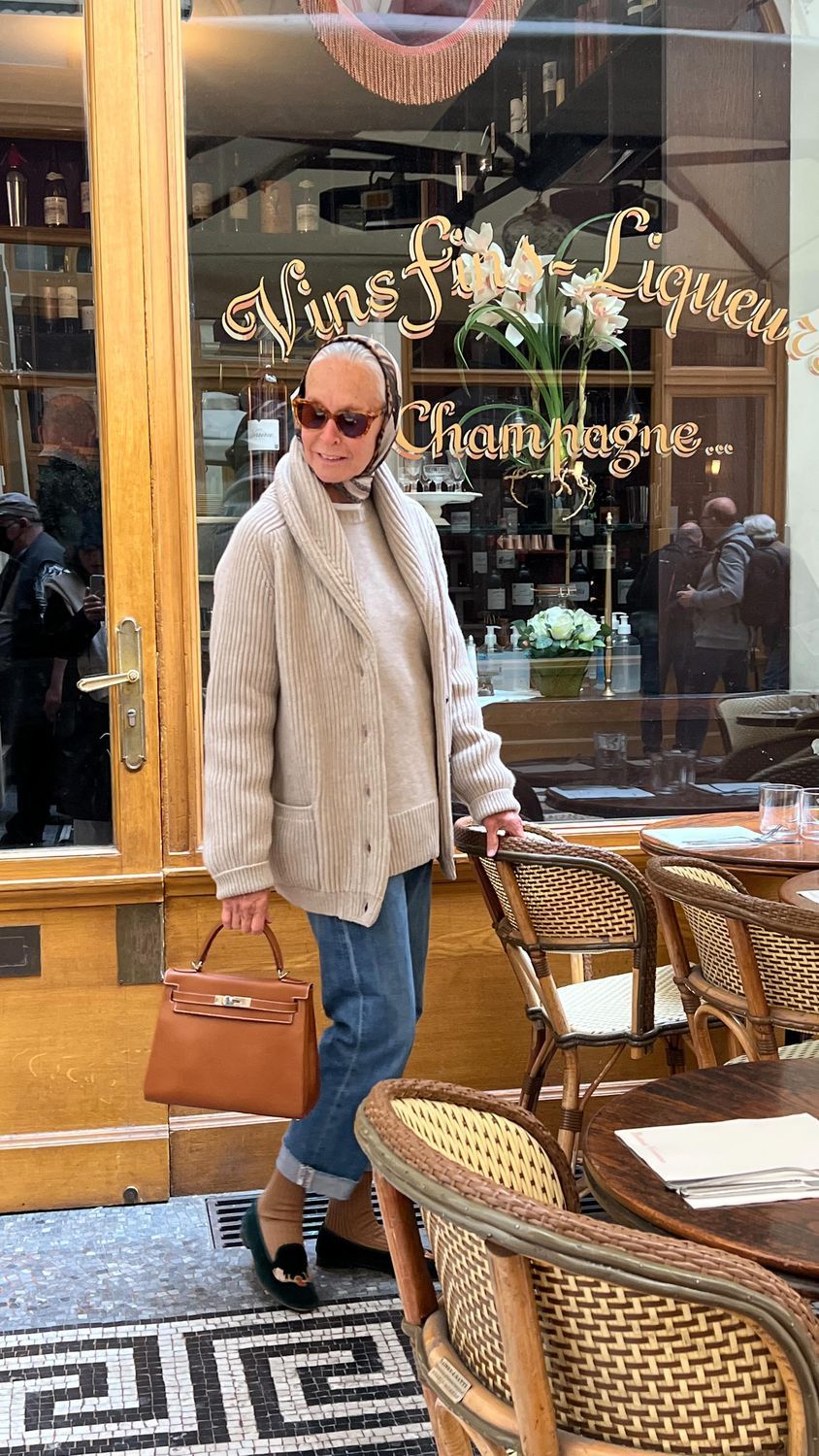 French Hermes kelly bag outfit