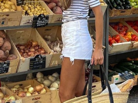 French girl Straw market bag outfit farmers market