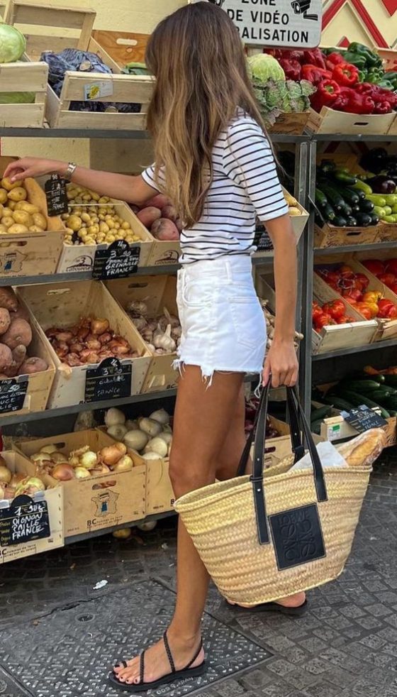 French girl Straw market bag outfit farmers market