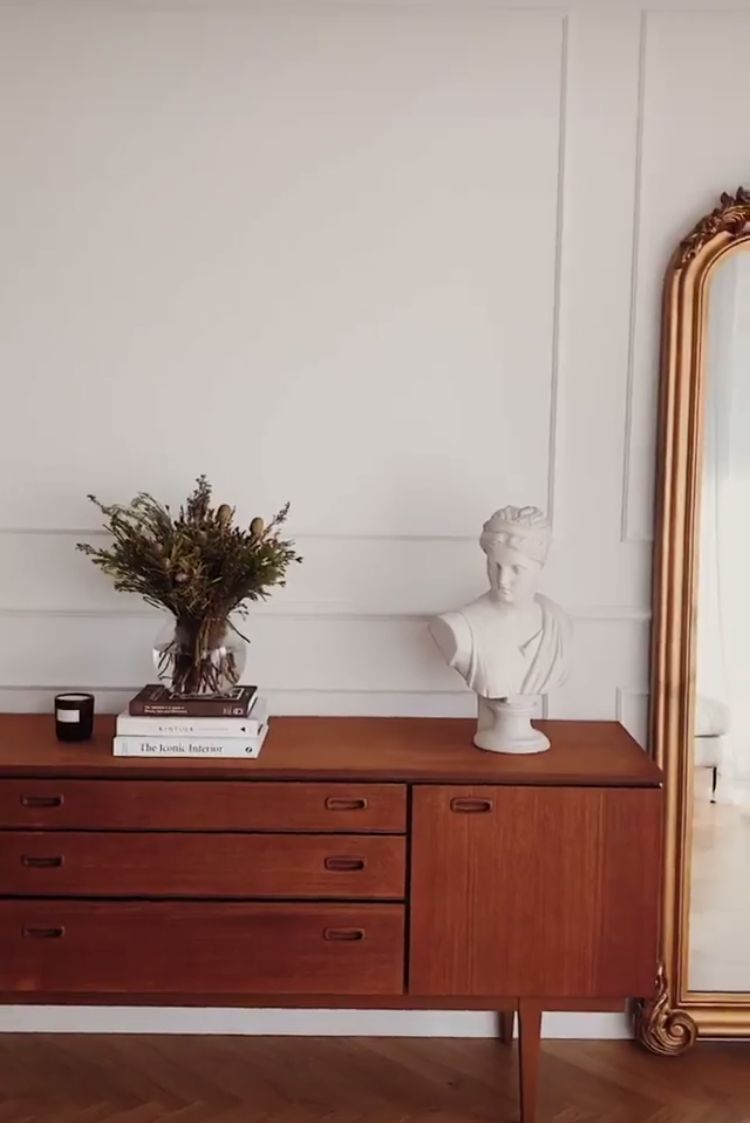 Parisian Apartment Decor vintage sideboard @diaryofdays