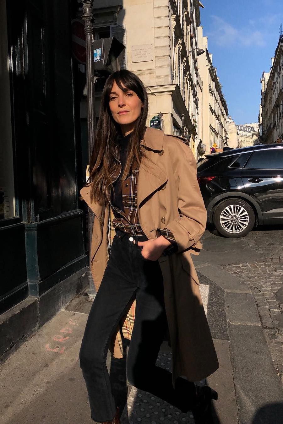 French girl Trench coat outfits black jeans leiasfez