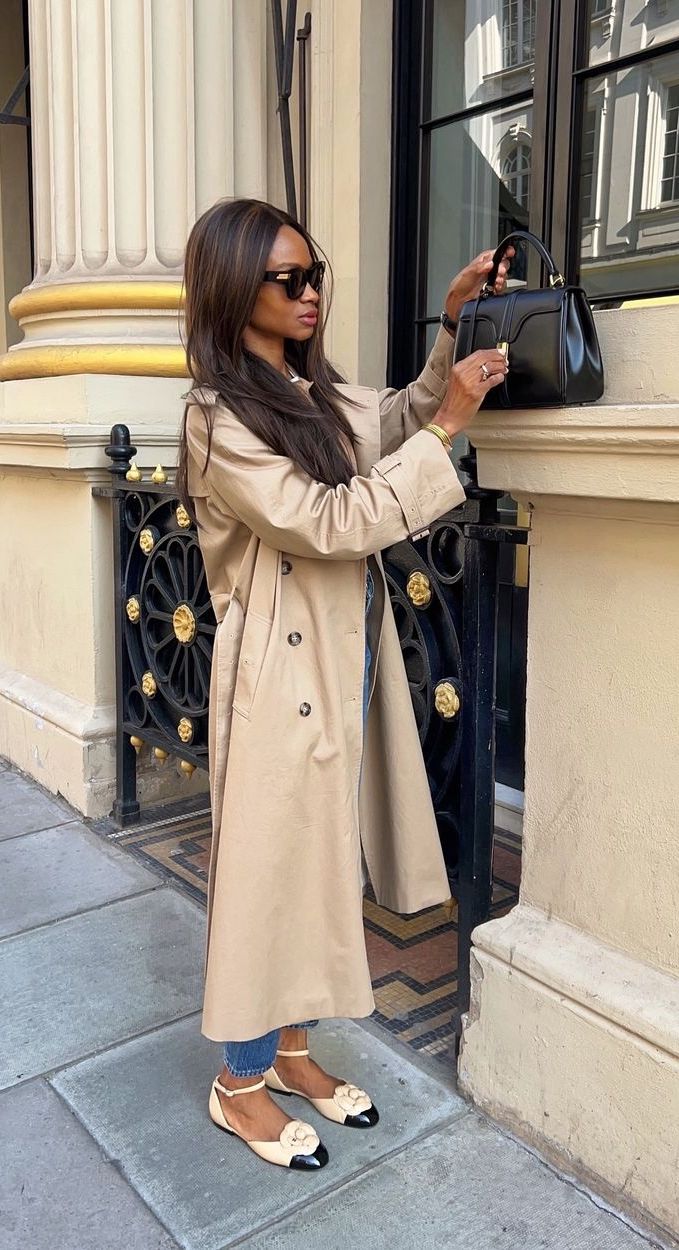 French girl trench coat outfit beige flats symphonyofsilk