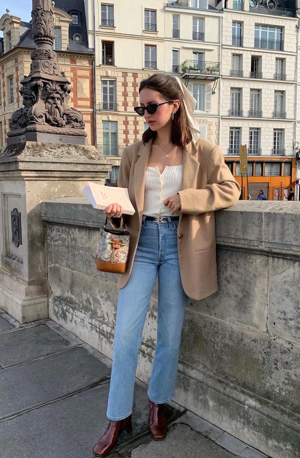 Beige blazer mariellehaon