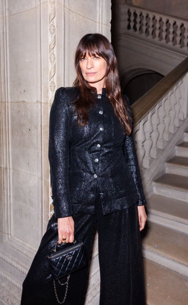 Chanel show black jacket carolinedemaigret