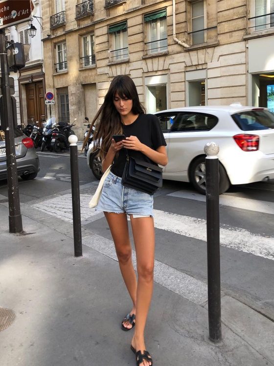 Blue jean shorts outfits black t shirt hermes oran sandals marni bag leiasfez